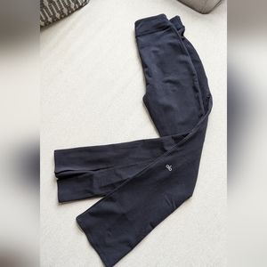 Small Alo Flared Legging